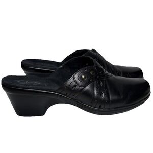 Clarks Clogs Bendables Womens Size 9M Black Leather Mule Addey Trust